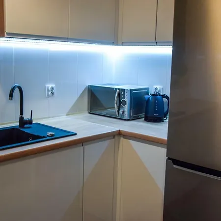 Mogilska Tower + Garaz